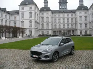 Ford Kuga Kuga ST-Line X mHEV HYBRID Diesel 150PS nur 35TKM - 112Gr.Co2