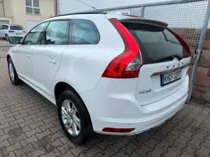 Volvo XC60 XC60 Momentum 2WD Bild 4