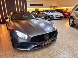 Mercedes-Benz AMG GT S Coupe Bild 2