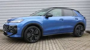 Volkswagen T-Roc R-Line BlackStyle/IQ-Light/19" YORK . . .