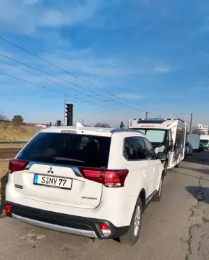 Mitsubishi Outlander Outlander 2.0  Edition 100 Bild 3