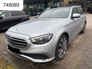 Mercedes-Benz E 300 de 4M Multib FahrAss+HeadUpPano 360Widescr