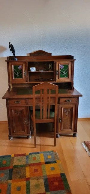 Jugendstil Aufsatz-Schreibtisch, um 1910 mit Stuhl, Nussbaum?