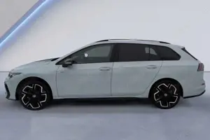 Volkswagen Golf Variant R-Line 2.0 TSI 4MOTION DSG LED NAVI