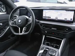 BMW 330 i xDrive Automatic M Sportpaket Innovationsp. Bild 5