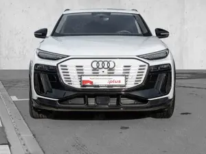 Audi Q6 e-tron e-tron S line exterieur schwarz (Panoramadach) Bild 3