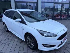 Ford Focus Turnier 1.0 EcoBoost ST-Line
