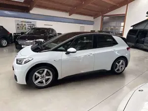 Volkswagen ID.3 Pro Life 62kWh Navi+LED+SHZ+ACC