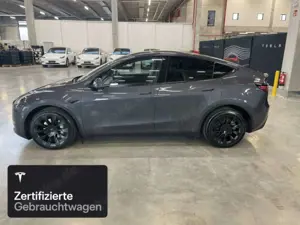 Tesla Model Y Bild 3