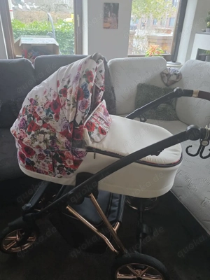 Kinderwagen  Bild 2