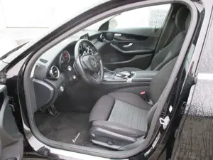 Mercedes-Benz C 200 T d G-Tronic Plus, Navi Bild 3