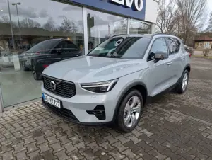 Volvo XC40 XC40 B4 B DKG Ultra Dark