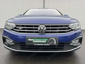 Volkswagen Passat Variant 2.0 TDI DSG R-Line 175€ m.20% Anz. AHK STHZ Navi Bild 4