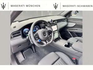 Maserati Grecale BEV MY25/ Pano/ Technik-Paket/ Privacy Bild 4