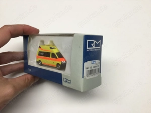 Rietze 1:87 Modellauto VW T5 Hornis Rettungsdienst Chemnitz  Bild 2