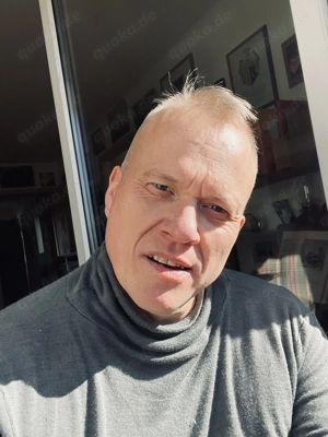 Rollstuhlfreundliche schöne Frau gesucht  Bild 2