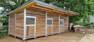 Pferdestall für Pferde bauen Hochwertige Pferdeboxen & Offenstall direkt vom Hersteller!
