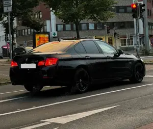 BMW 525 d Aut—HUD, Harman Kardon, Komfortsitze, Soft Clo