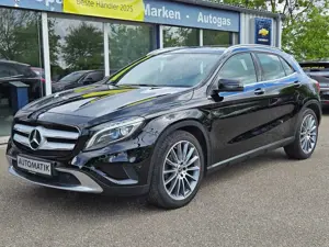 Mercedes-Benz GLA 200 GLA 200 CDI Automatik, Panoramaglasdach, Kamera