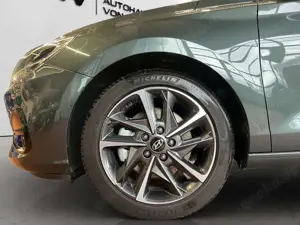 Hyundai i30 FL SONDERMODELL ADVANTAGE INKL. NAVI U.V.M! Klima Bild 4