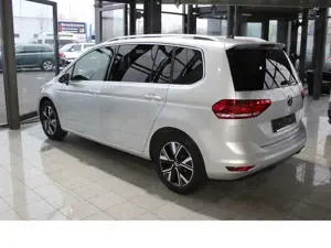 Volkswagen Touran 1.5 TSI DSG High NAVI*LED*SHZ*ACC*KAM Bild 5