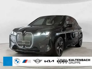 BMW iX xDrive 45 FACEL. 360° LED ACC AHK NAVI H/K