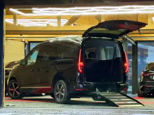 Volkswagen Caddy DSG Style Maxi Behindertengerecht-Rampe