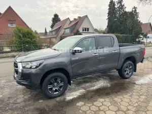 Toyota Hilux 2.8 Schalter Comfort*AHK+Kamera+Spur+SHZ