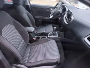 Kia Ceed SW / cee'd SW CEED SPORTWAGON 1.5T-GDI TOP LED+NAVI+KLIMAAUT!! Bild 4