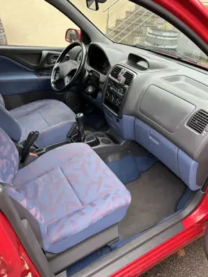 Mitsubishi Space Star GDI 1800 GLX Bild 4