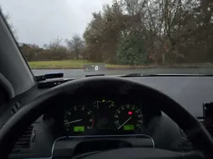 Skoda Fabia Automatik, Tempomat, Kamera, Parksensoren TÜV bis 06.2027 Klimaanlage Bild 5