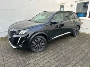 Peugeot 2008 Elektro GT Bild 3