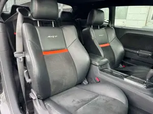 Dodge Challenger 6.1 SRT8 Neuwagenimport Navi SD Leder Bild 5