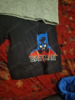 der schorts und tischert ist neu 