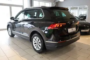 Volkswagen Tiguan 1.5 TSI Life Digital Tacho*CARPLAY Bild 3