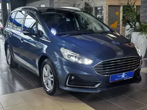 Ford Galaxy Titanium 7-Sitzer Navi LED ACC R.Cam PDC