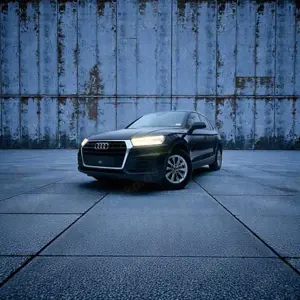 Audi Q5 30 TDI S tronic advanced LEDER 1ERH LED KAM Bild 3