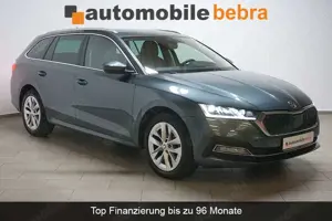 Skoda Octavia 2.0TDI DSG Style Virtual AHK Pano Sthz Bild 3