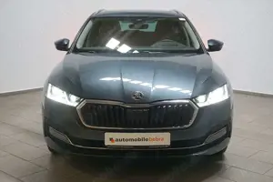 Skoda Octavia 2.0TDI DSG Style Virtual AHK Pano Sthz Bild 2