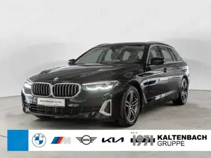 BMW 530 i Touring Luxury Line FACEL. LED W-LAN SHZ