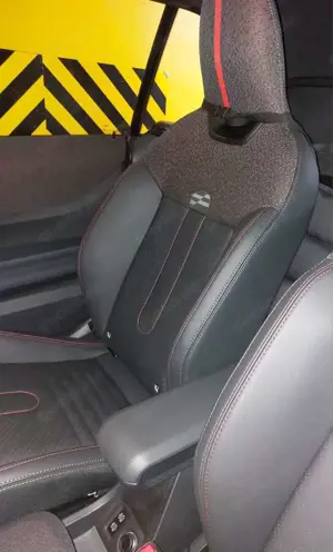 MINI Cooper C Cabrio John Works Trim Bild 3