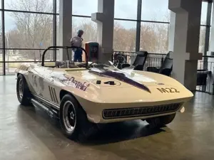 Corvette C2 1966 Chevrolet Corvette Gordon Wilson Rennwagen Bild 2