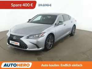 Lexus ES 300 ES 300h Business Aut.*NAVI*LED*TEMPO*CAM*PDC*SHZ*