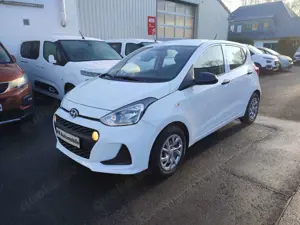Hyundai i10 i10 1.0 Automat/Klima/Allwetterreif/Elektr. Fenstr
