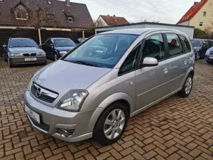 Opel Meriva 1,6 16v Cosmo "TÜV NEU+KLIMA+INSPEKTION FRISCH"