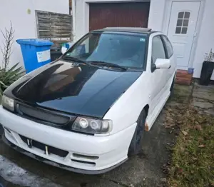 SEAT Cordoba Cordoba 1.6 Exclusiv