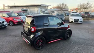 smart forTwo Automatik Brabus Tailor Made Pano LEDER Bild 5