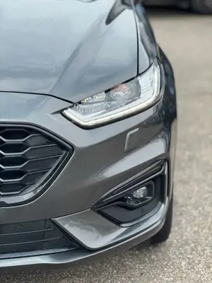 Ford Mondeo 2.0 EcoBlue Aut Lim. ST-Line ACC|PANO|AHK Bild 4