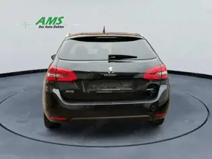 Peugeot 308 SW Allure Bild 5