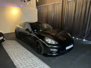 Porsche Panamera 4 *all black*lückenlos Porsche Historie
